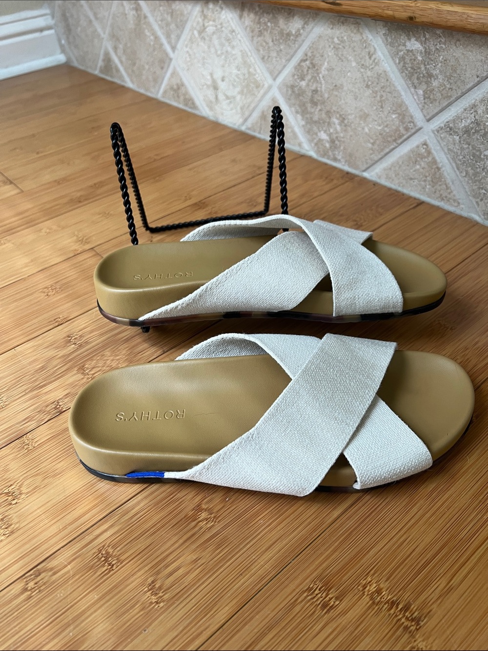NWOT Rothy's Cream Woven Crisscross Slide Sandals 9.5 - Picture 2 of 7